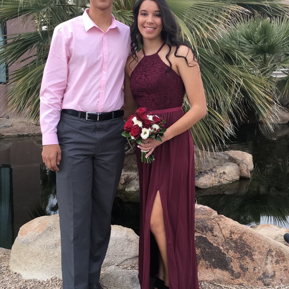 David’s Bridal - Bridesmaids dress - Wine red - Style F19608 - Only Worn 1Time!! - Picture 3 of 7